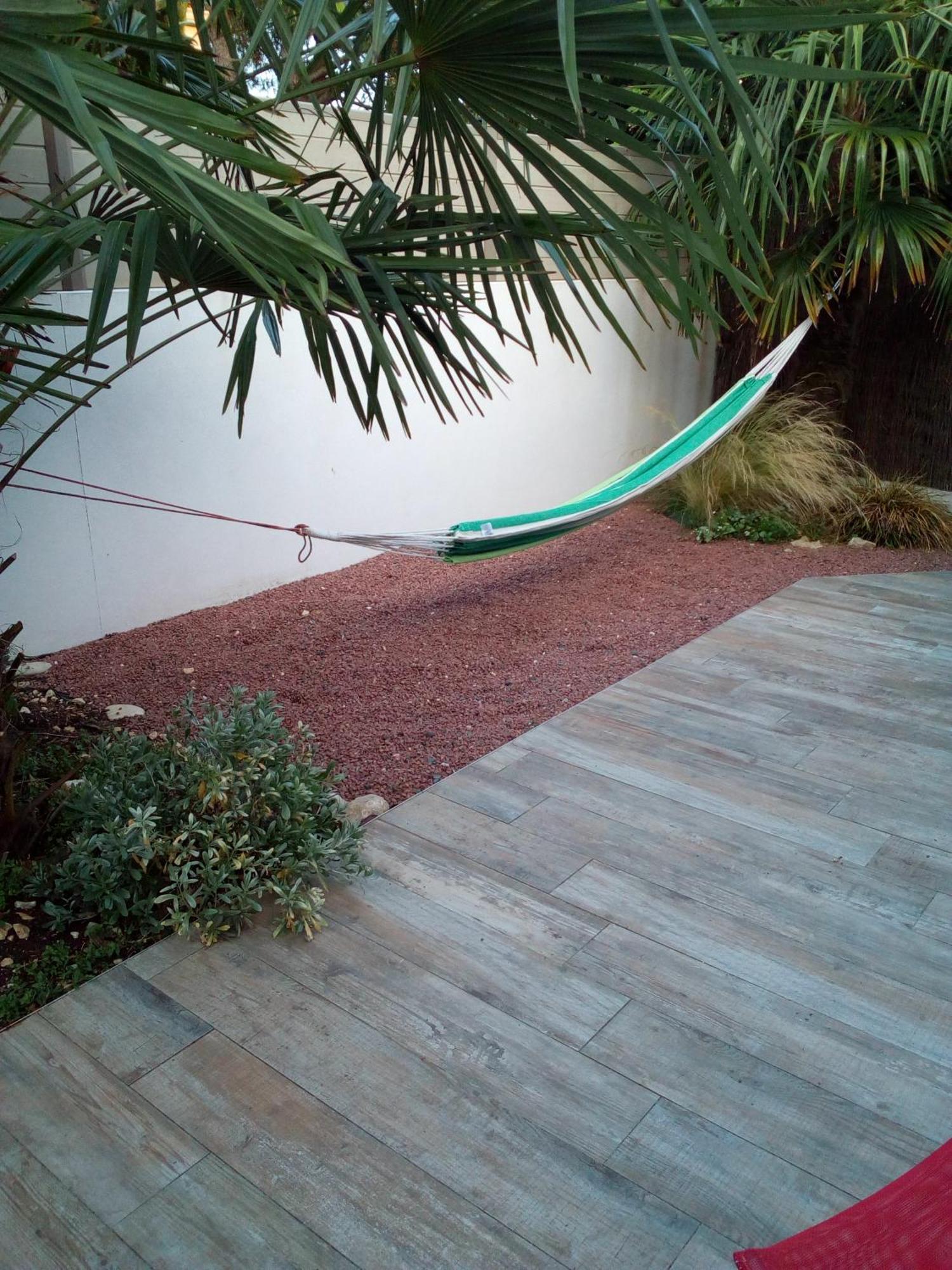 Les Palmiers - Vacation Home Saint-Xandre Exterior foto